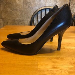 Nine West black heel